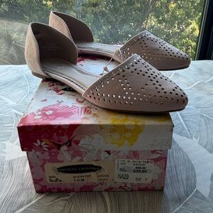 NIB Chinese Laundry Taupe Pink Flats - Women’s 8M